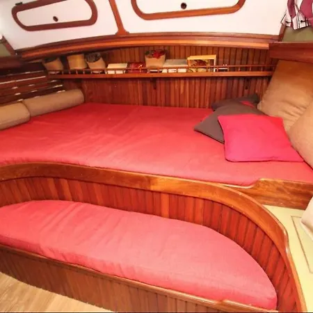 Relax At Sea On A Yacht Funchal (Madeira)